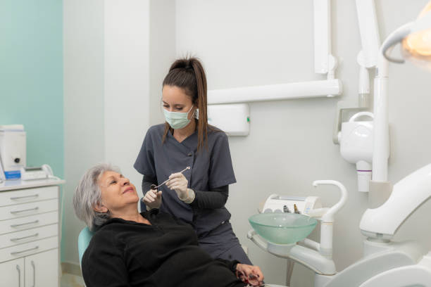 Best Emergency Dental Care for Broken or Chipped Teeth in Henryville, IN